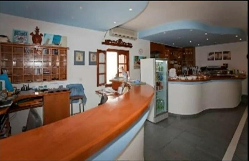 Aparthotel Azolimnos Bay Esterno foto